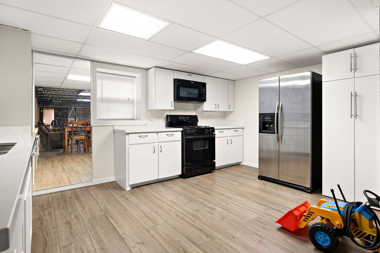 27-web-or-mls-7-inwood-cir-020625-48.jpg