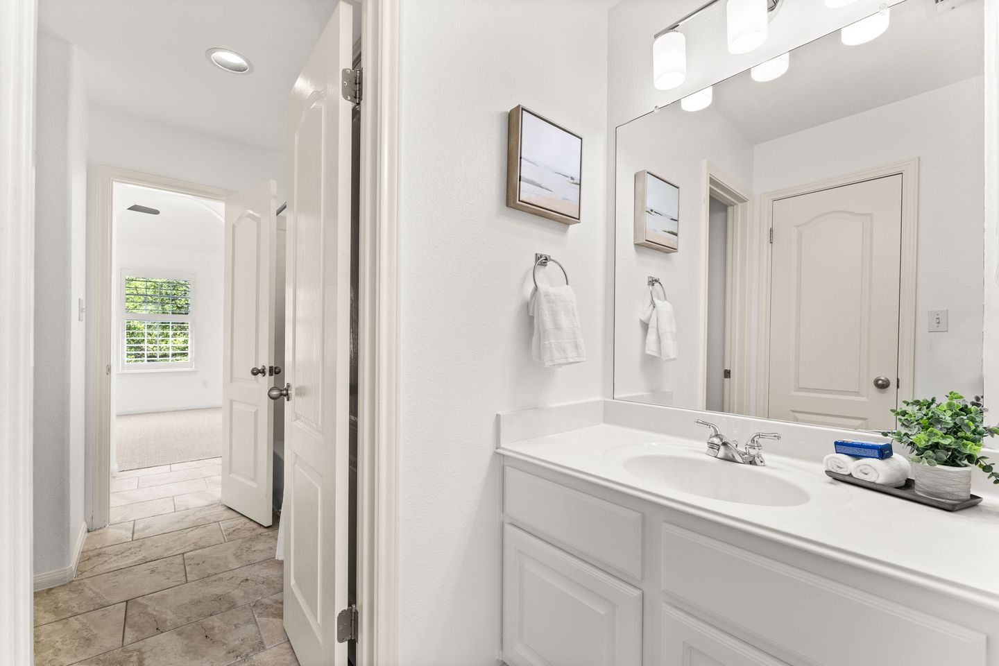 27-web-or-mls-7100-magenta-ln-(27-of-35).jpg
