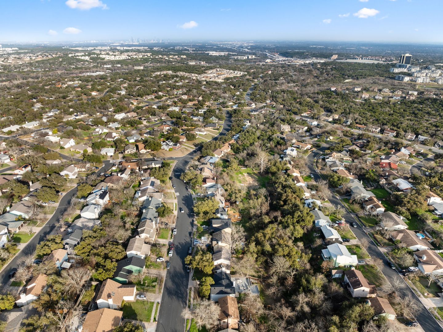 27-web-or-mls-8409-spring-valley-dr-29.jpg