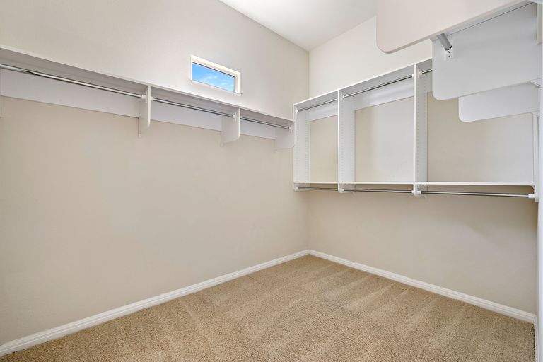 28-web-or-mls-120-durango-trail-kcp-022625---59.jpg