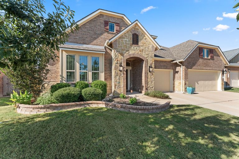 28-web-or-mls-3421-brown-dipper-11-1759430395.jpg