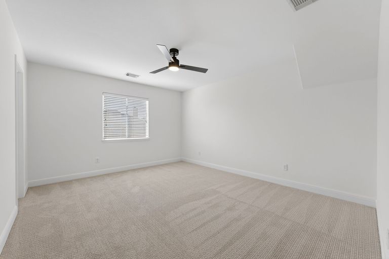 28-web-or-mls-7504-moon-rock-rd-(26-of-36).jpg