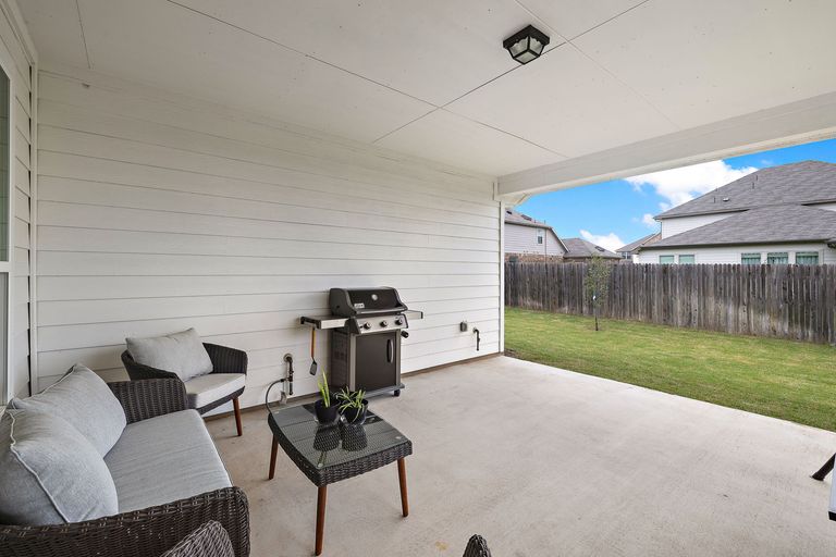 29-web-or-mls-16713-elsinore-ln-kcp-070925---178.jpg