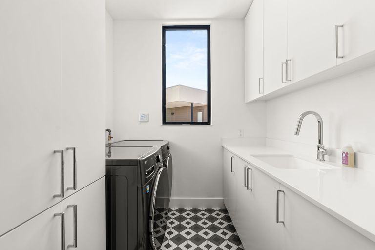 29-web-or-mls-2524-doc-reeves-st-(24-of-30).jpg