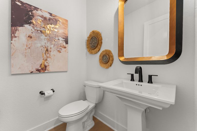 29-web-or-mls-278-milam-crk-dr-(2-of-35).jpg