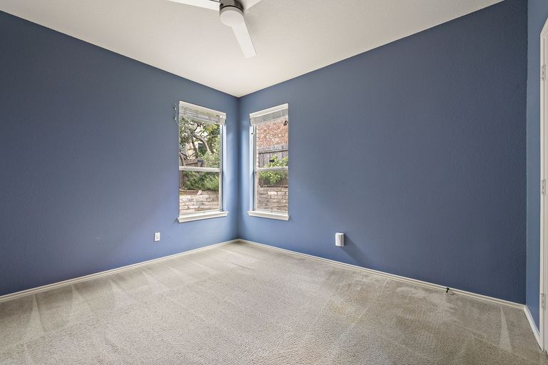 29-web-or-mls-8706-fenton-dr-kcp-071525---71.jpg