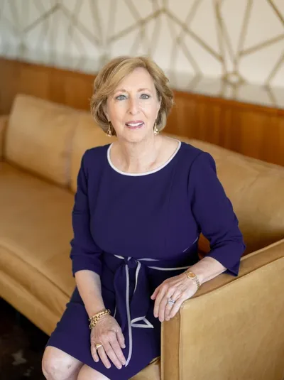 Carol Dochen