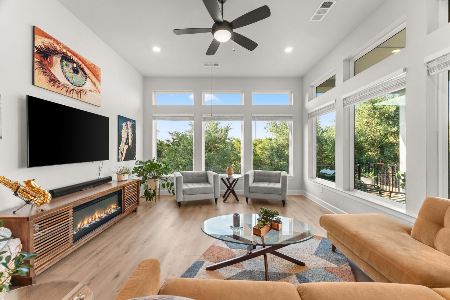 3-web-or-mls-1036-hazy-hills-loop-(29-of-35).jpg