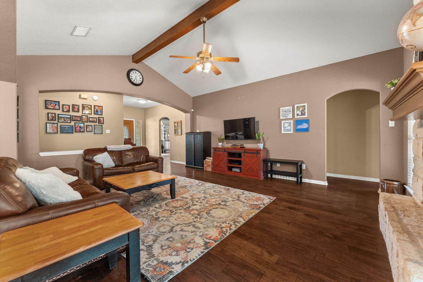 3-web-or-mls-13510-copper-hills-dr-18.jpg