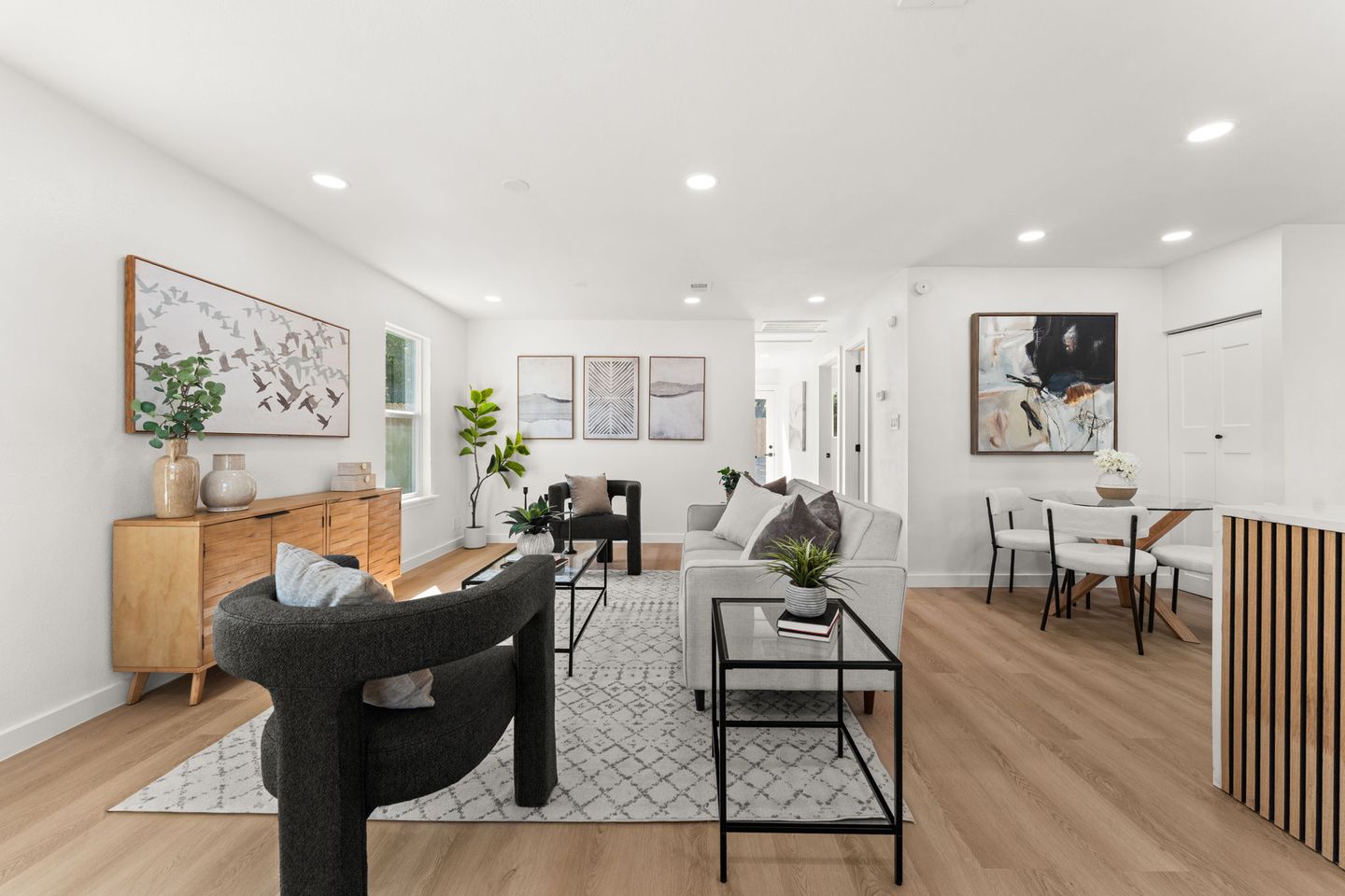 3-web-or-mls-1708-adina-st-3.jpg