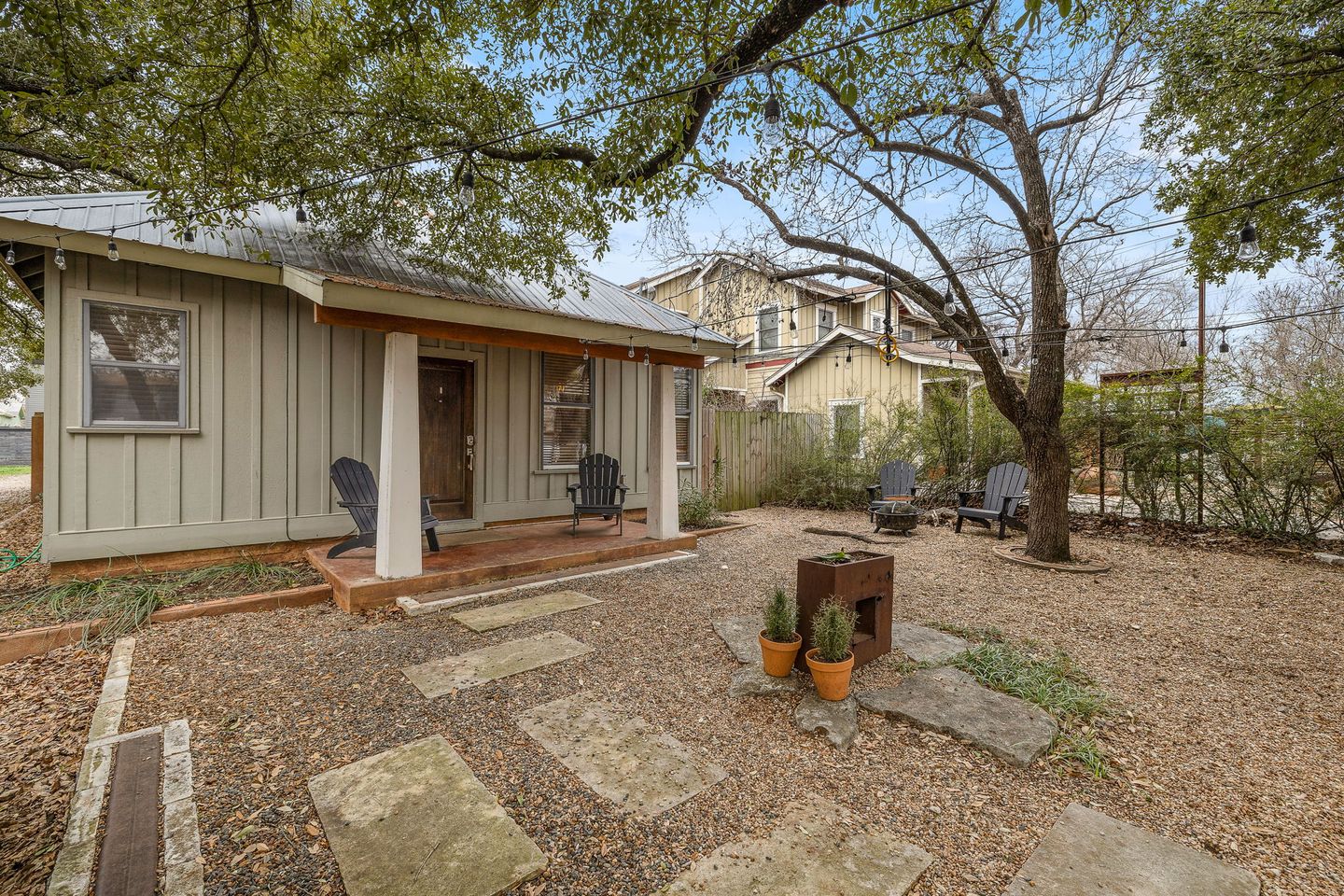 3-web-or-mls-1813-waterston-ave-kcp-022125---199.jpg