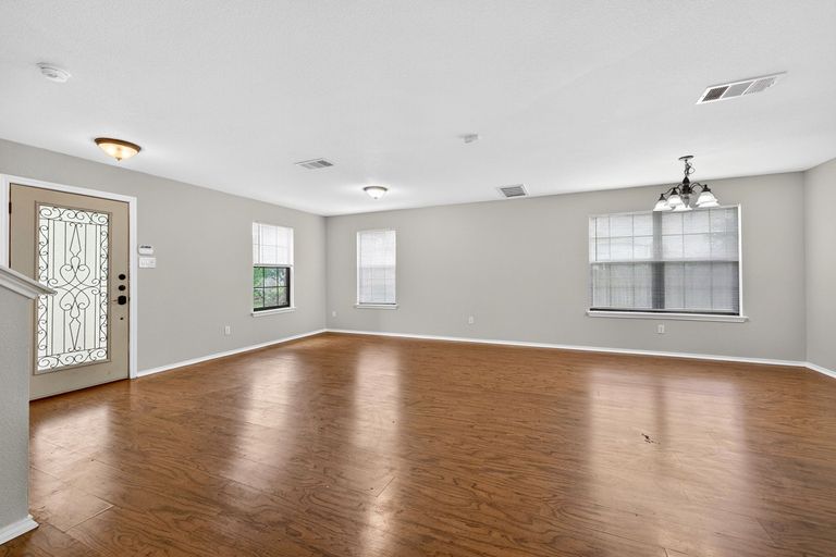 3-web-or-mls-204-lauren-loop-(3-of-27).jpg