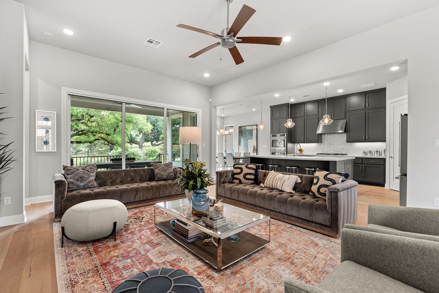 3-web-or-mls-407-cistern-wy-(15-of-35).jpg