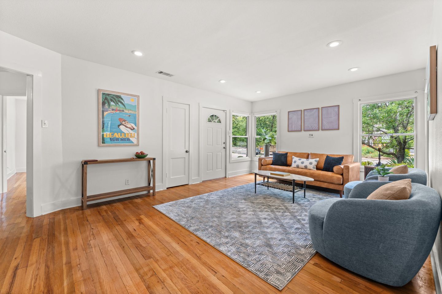 3-web-or-mls-4903-shoal-creek-blvd-(7-of-38).jpg