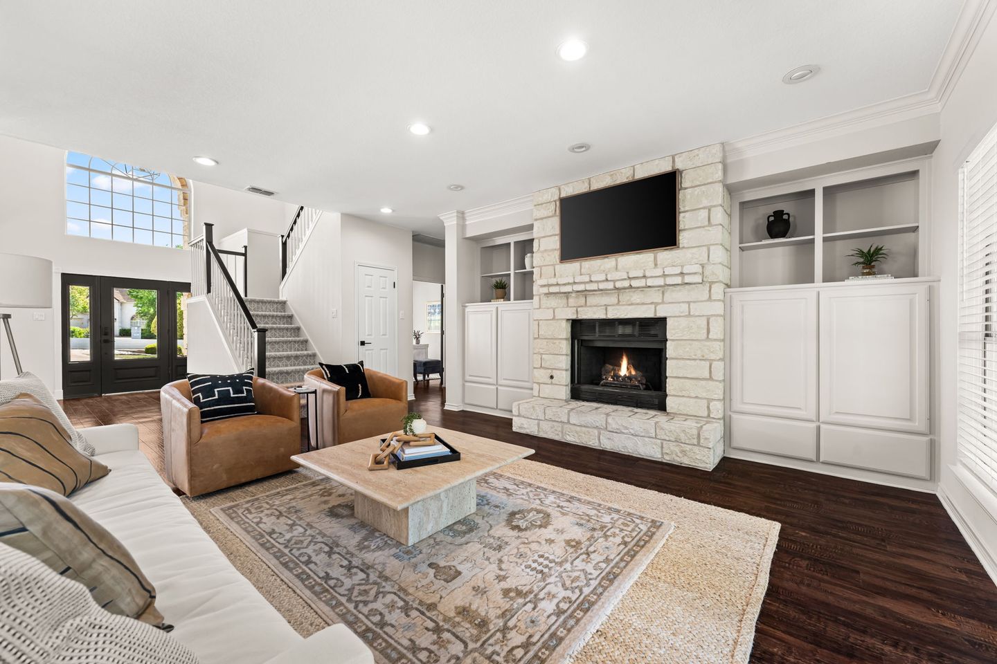 3-web-or-mls-6-dovedale-cove-6.jpg