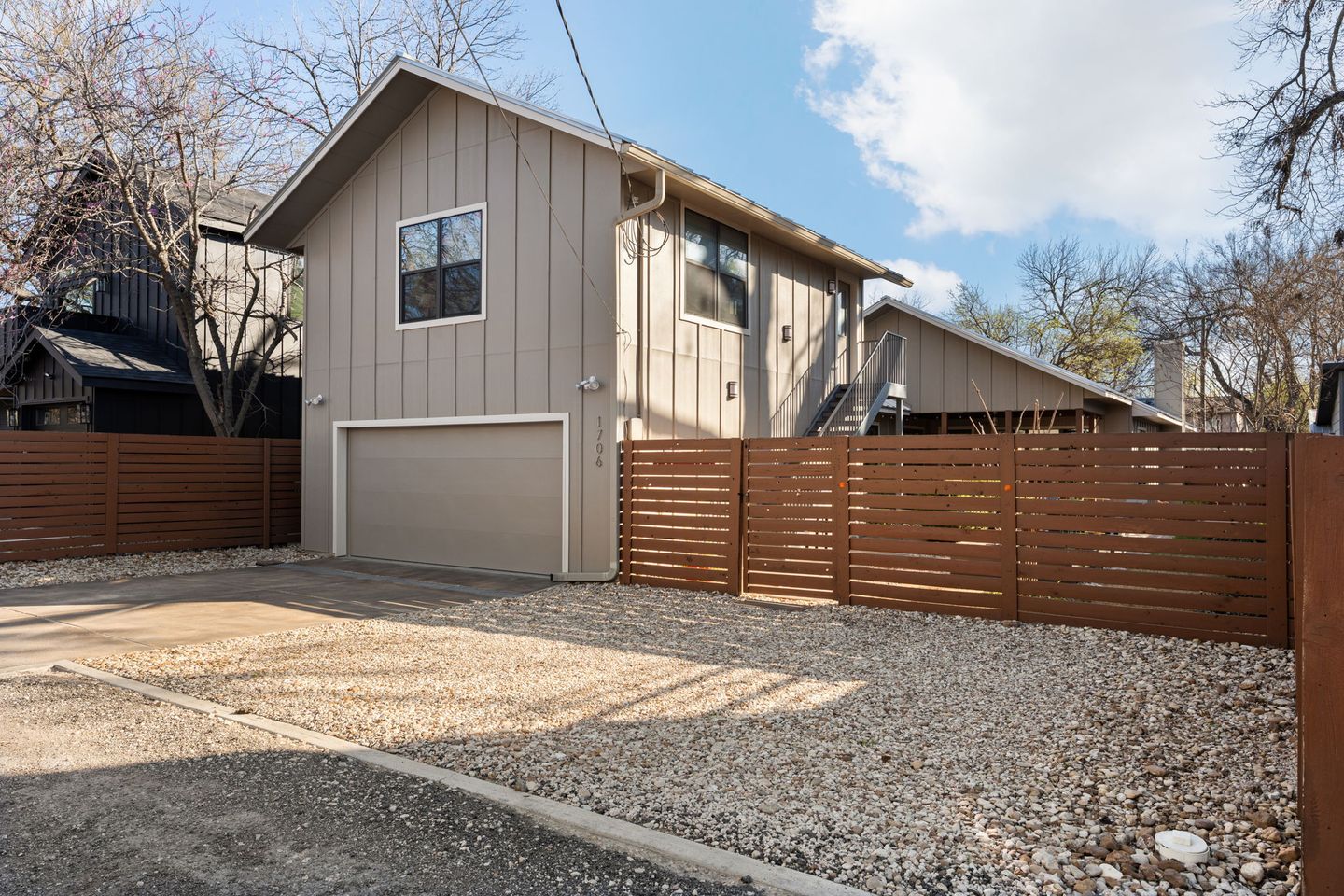 30-web-or-mls-1706-canterbury-st-(30-of-37).jpg