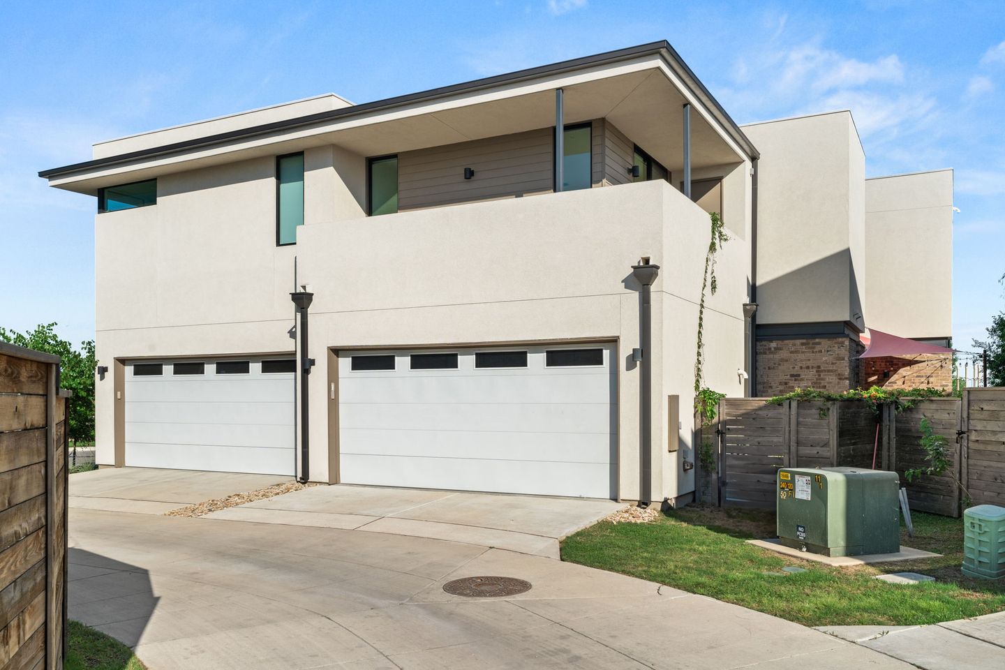 30-web-or-mls-2524-doc-reeves-st-(1-of-30).jpg