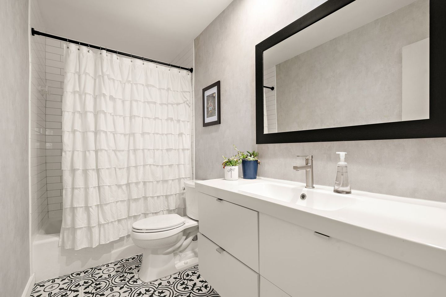 30-web-or-mls-2709-jorwoods-dr-kcp-070825---27.jpg