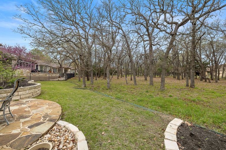 31-custom-718-breezeway-ln-kcp-032124---171.jpg
