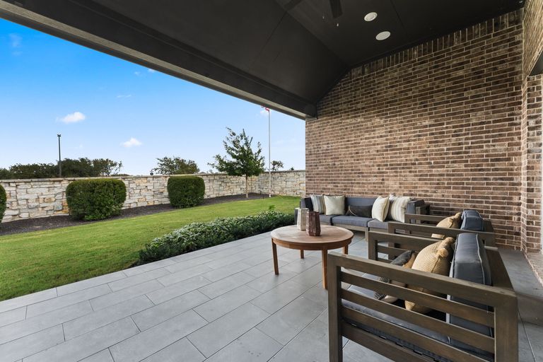 31-web-or-mls-278-milam-crk-dr-(28-of-35).jpg