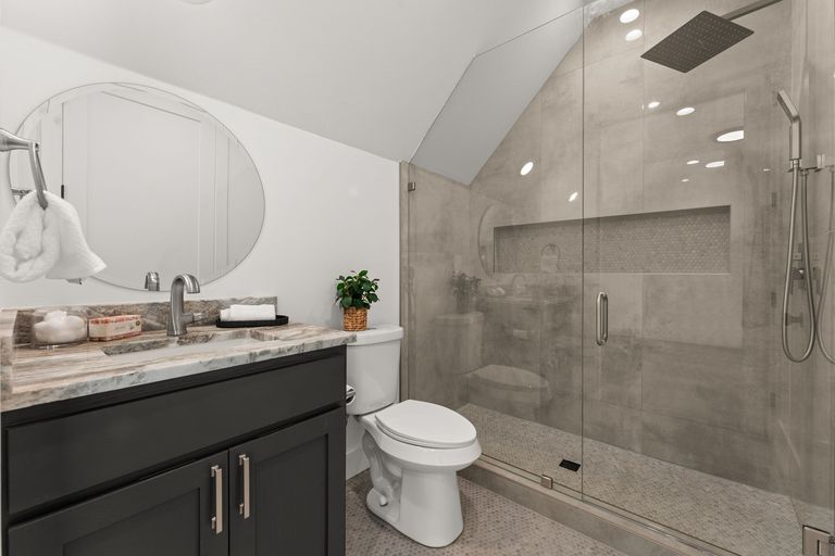 31-web-or-mls-3814-wadford-st-(27-of-36).jpg