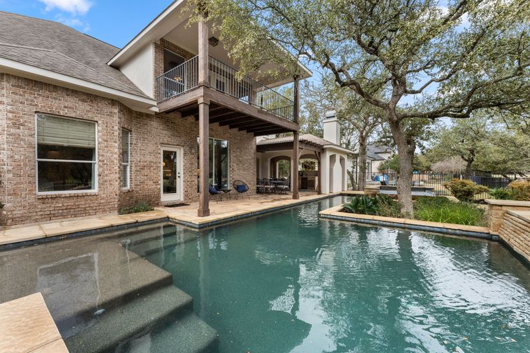 32-web-or-mls-11505-hollister-dr-53.jpg