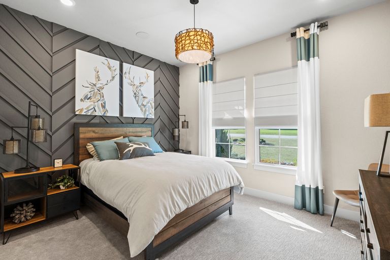32-web-or-mls-217-northcrest-dr.jpg