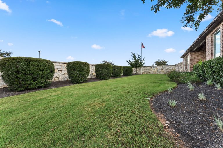 32-web-or-mls-278-milam-crk-dr-(30-of-35).jpg