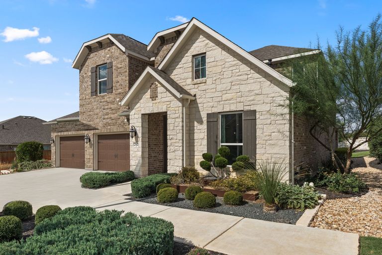 32-web-or-mls-292-milam-crk-dr-(30-of-31)-updated.jpg