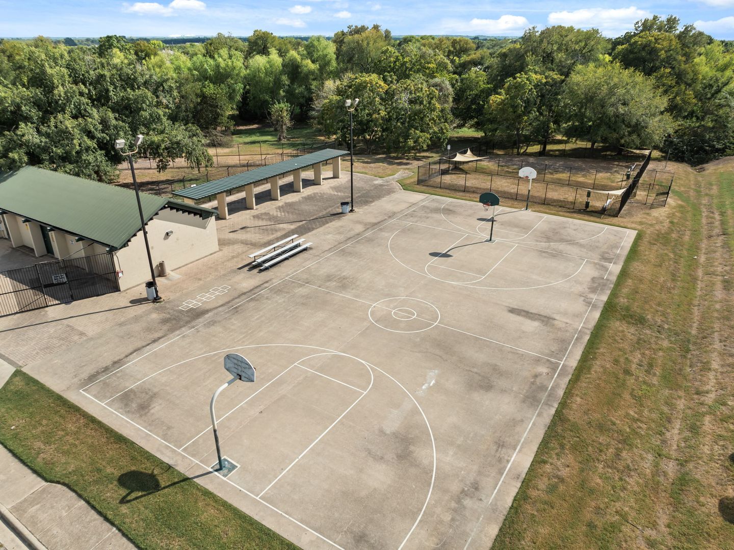 33-web-or-mls-15216-parrish-ln-33.jpg