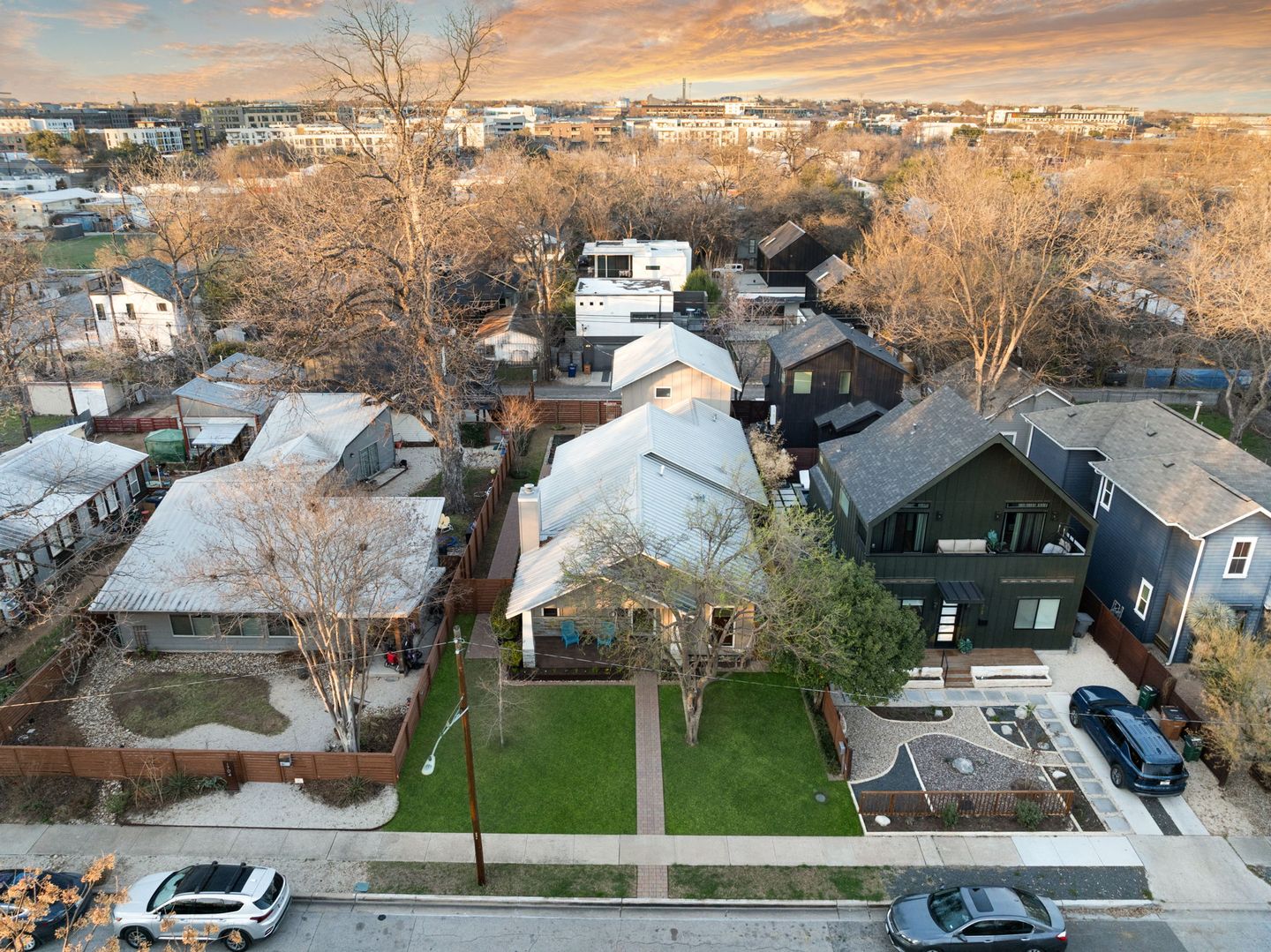 33-web-or-mls-1706-canterbury-st-(33-of-37).jpg