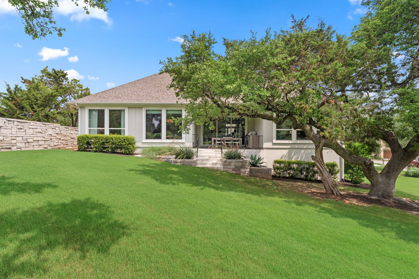 33-web-or-mls-407-cistern-wy-(6-of-35).jpg