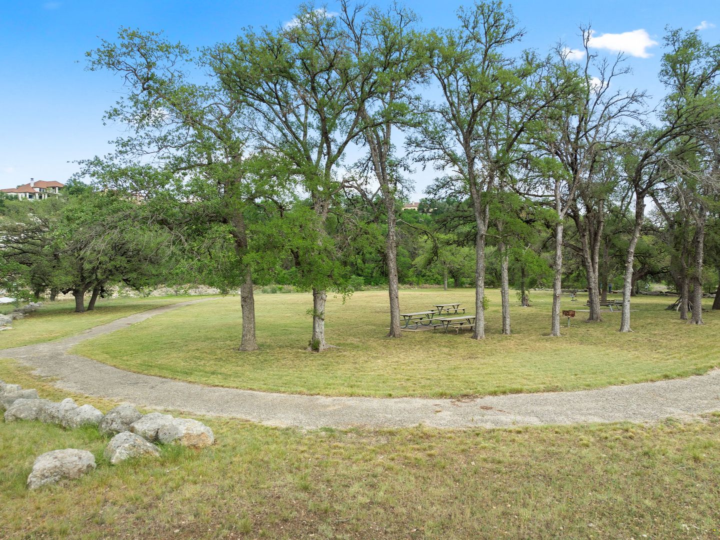 33-web-or-mls-558-peterson-ln-32.jpg