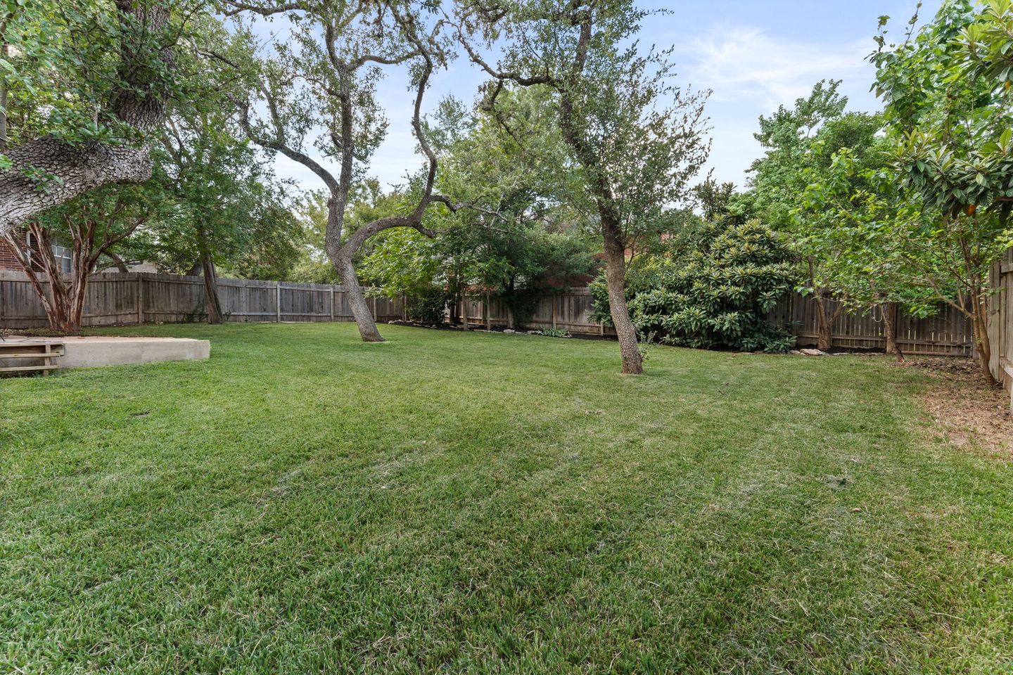 33-web-or-mls-5900-savin-hill-ct-35.jpg