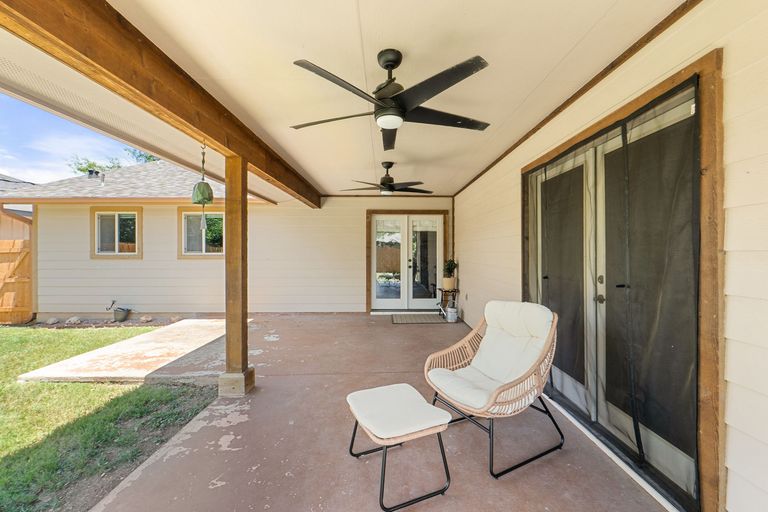 34-sqft-1073.jpg