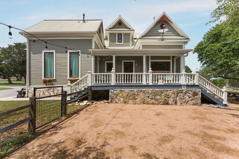 34-web-or-mls-3409-gatlin-creek-rd-(34-of-51).jpg