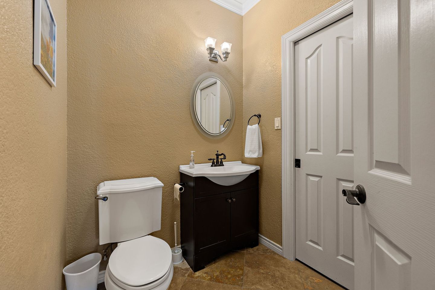 34-web-or-mls-9608-streamside-dr-kcp-061526---44.jpg
