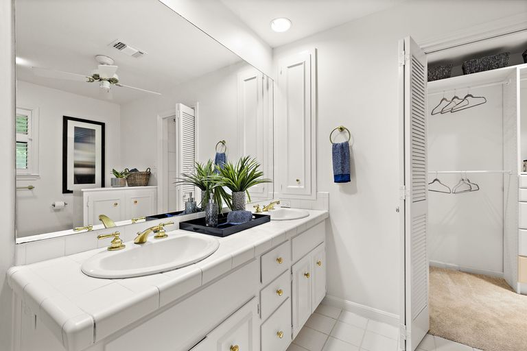 35984a98-25-web-or-mls-4503-small-dr-kcp-060324-81.jpg