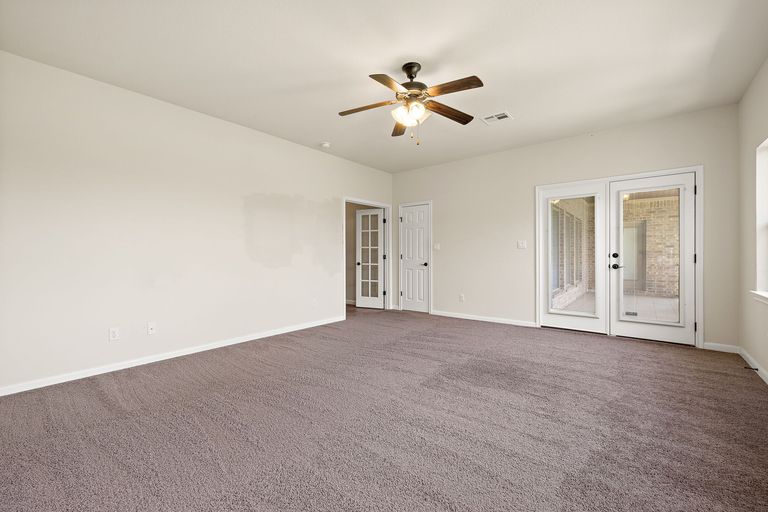 36-web-or-mls-1344-flint-rock-loop-kcp-042125---49.jpg
