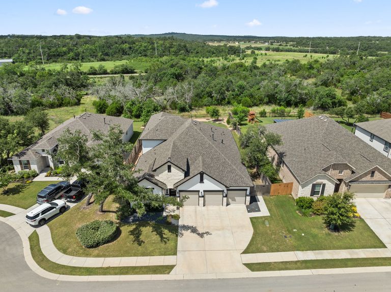 36-web-or-mls-518-toyah-dr-7.jpg