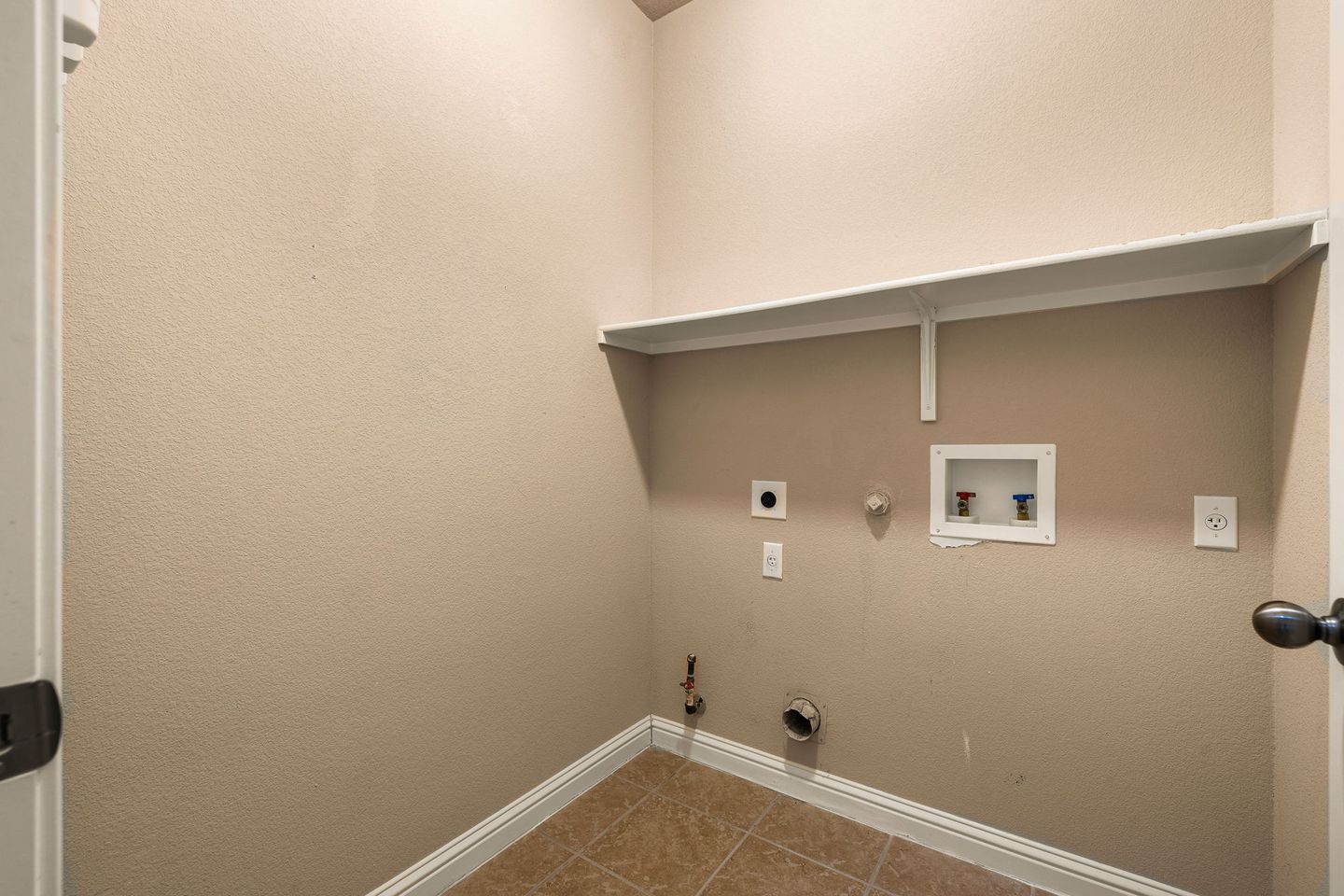 36-web-or-mls-801-zappa-dr-kcp-031226---92.jpg