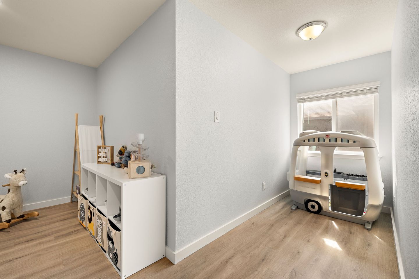 37-web-or-mls-5116-anaheim-ave-kcp-050725---37.jpg