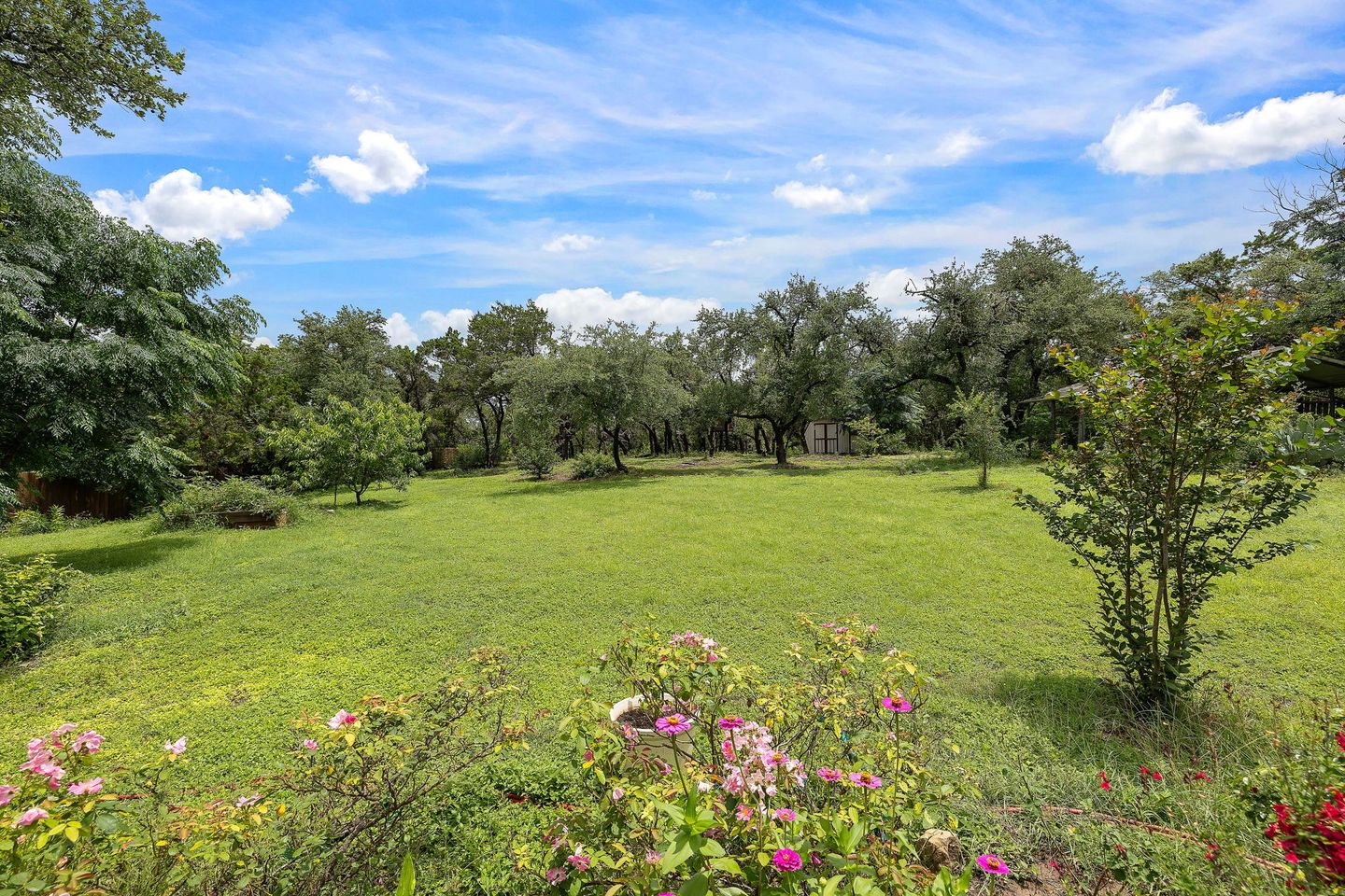 37-web-or-mls-9608-streamside-dr-kcp-061526---186.jpg