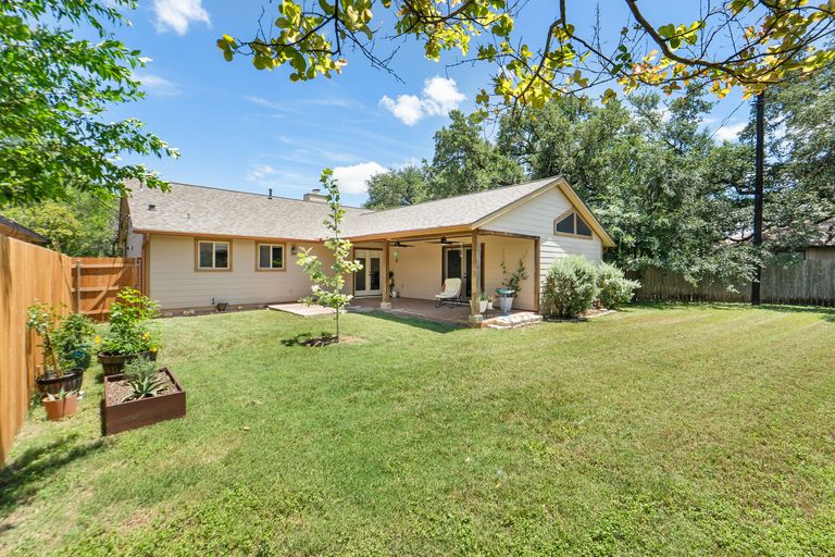 38-sqft-1087.jpg