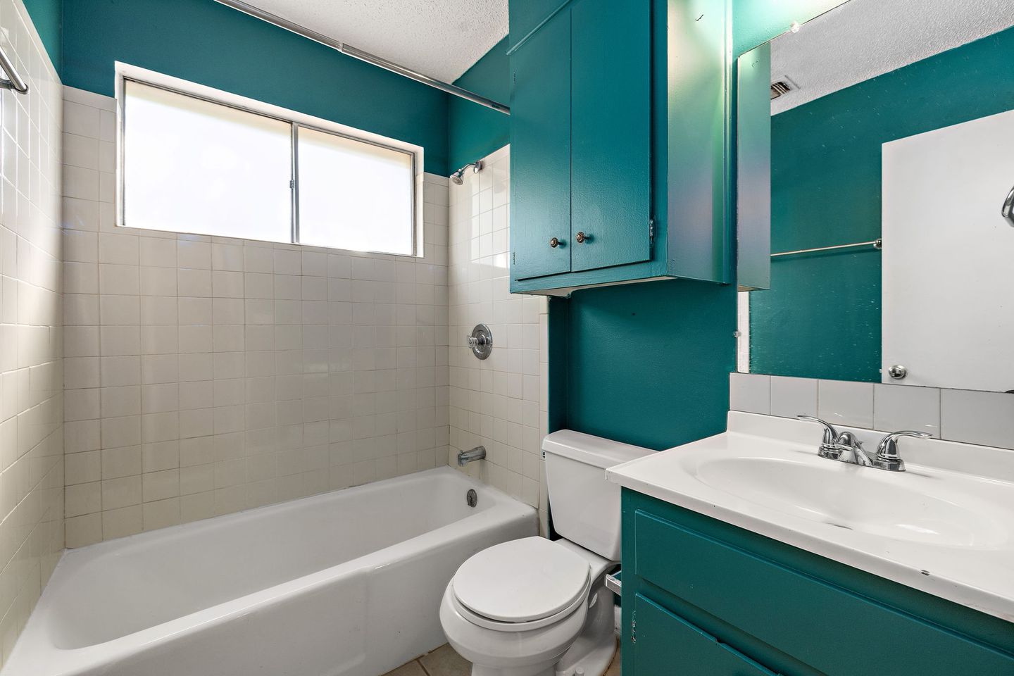 39-web-or-mls-8802-westover-club-dr-kcp-091725---109.jpg