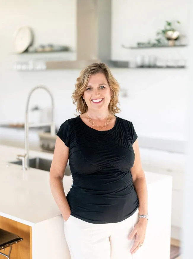 Julie Stoakley