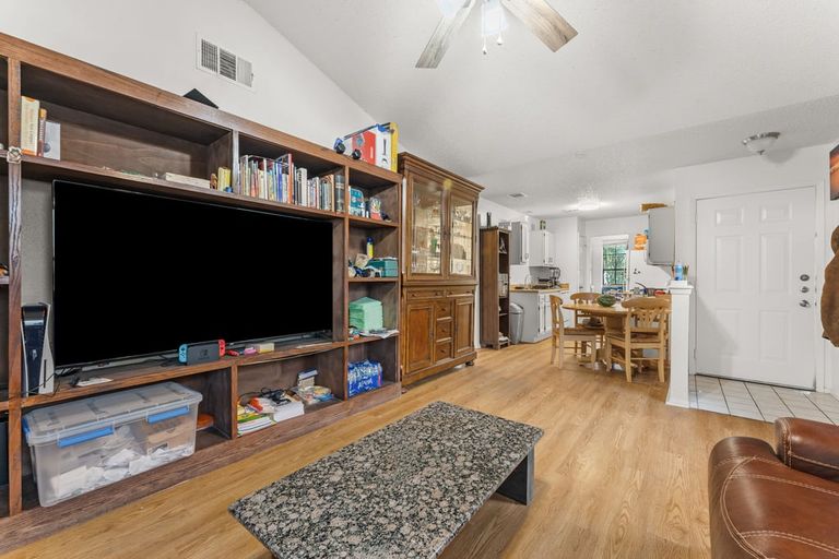 4-custom-12310-alderbrook-dr-(2-of-25).jpg