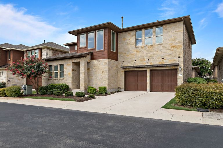4-web-or-mls-1305-sarah-christine-ln-kcp-062124---212.jpg