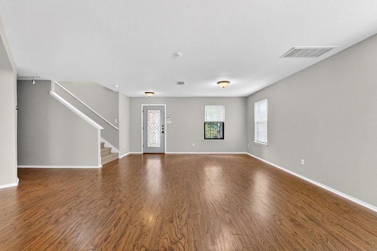 4-web-or-mls-204-lauren-loop-(4-of-27).jpg