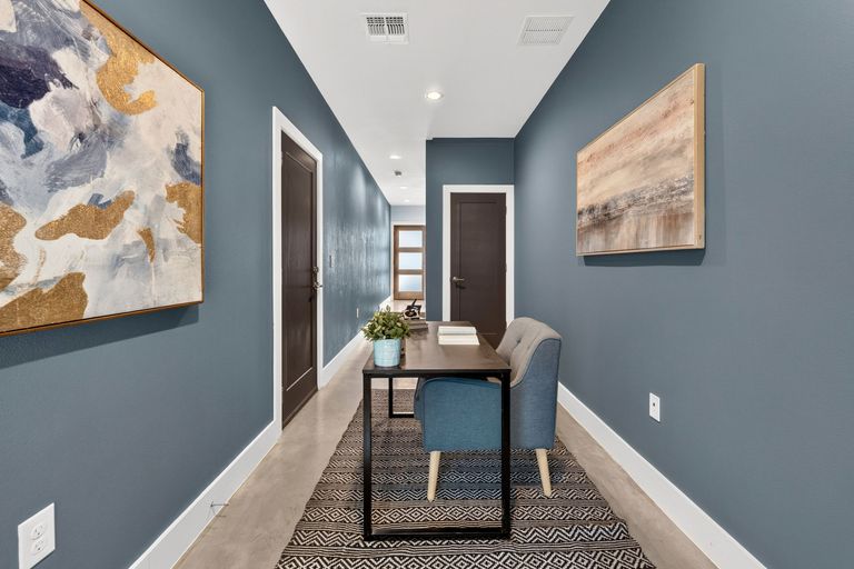 4-web-or-mls-3700-clawson-rd-603-(4-of-26).jpg